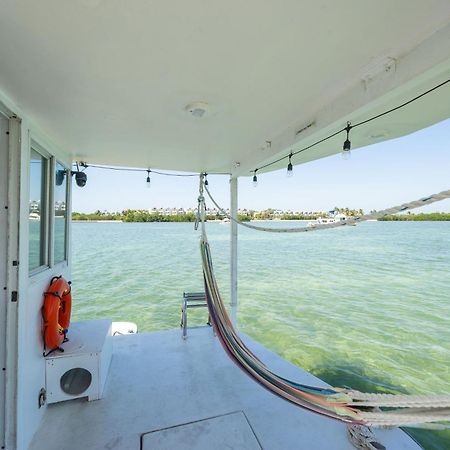 ホテル Beautiful Houseboat In キーウェスト エクステリア 写真